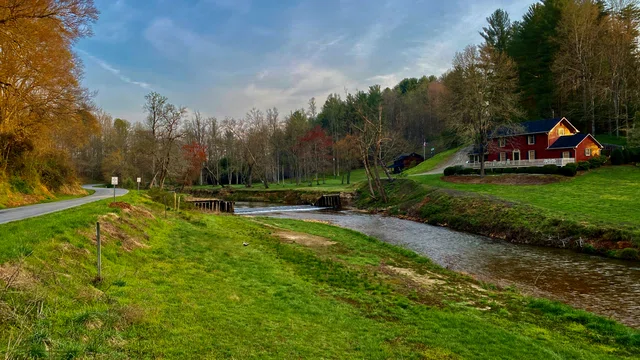 View of Mitchell River - River Rd